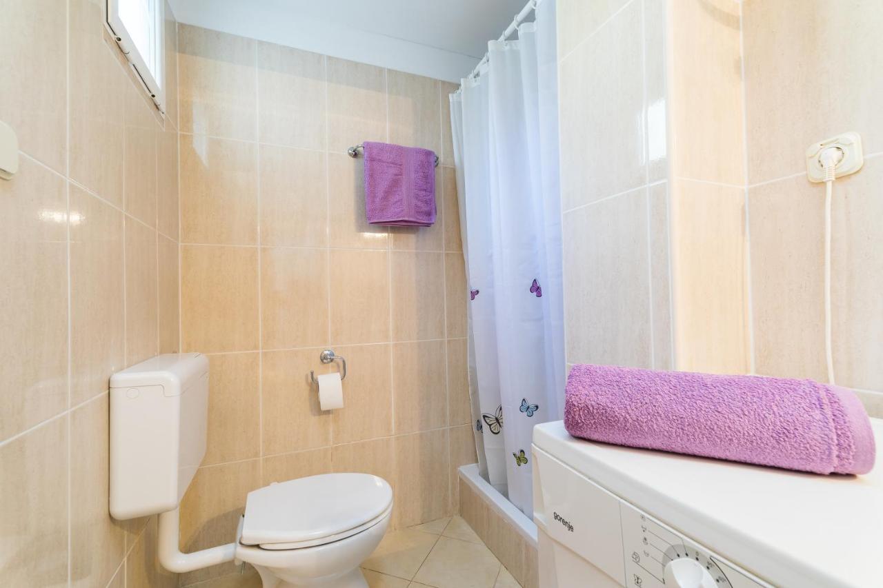 Apartment Kneze Račišće エクステリア 写真