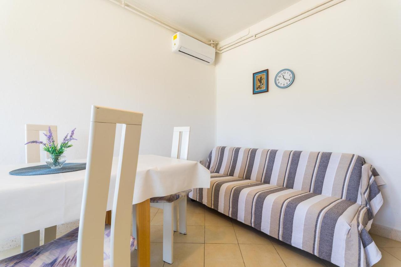 Apartment Kneze Račišće エクステリア 写真